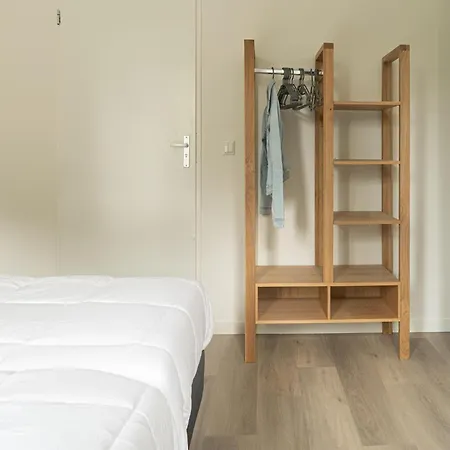 Near The Waterfront, Cleaning Included *