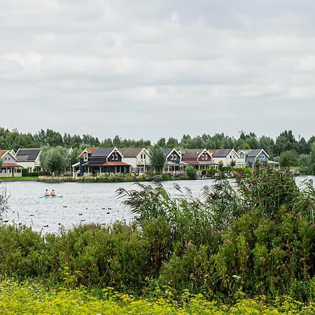 別荘 Near The Waterfront, Cleaning Included Simonshaven